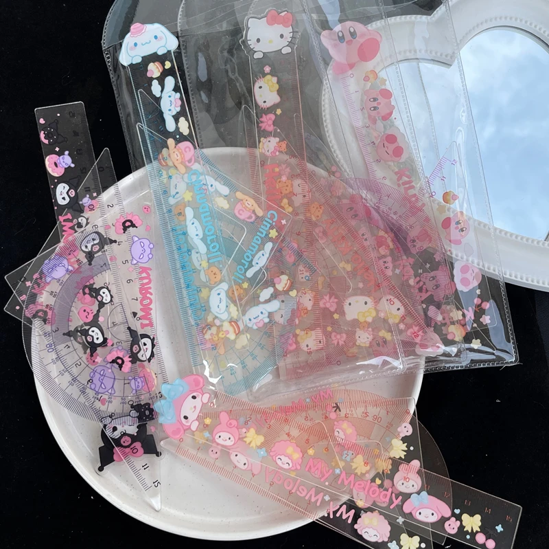 Sanrio kawaii Cinnamoroll Kitty Kuromi мультяшная линейка для студентов набор линейки из четырех частей милая креативная измерительная треугольная линейка ...
Sanrio kawaii Cinnamoroll Kitty Kuromi мультяшная линейка для студентов набор линейки из четырех частей милая креативная измерительная треугольная линейка ...