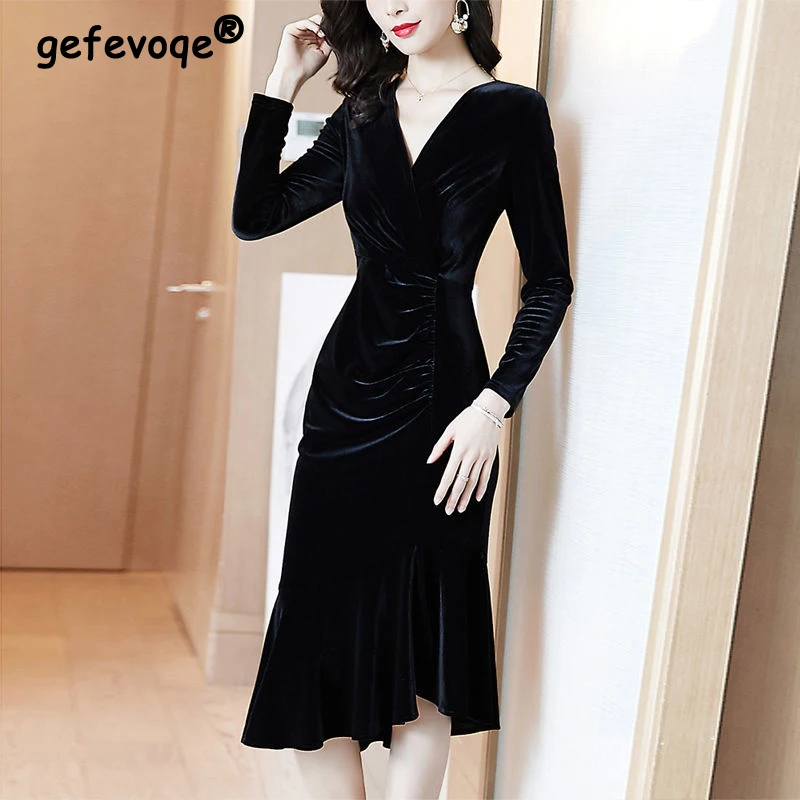 Fashion Office Ladies Black Ruched Sexy V-neck Elegant Bodycon Evening Party Dresses Retro Slim Trumpet Midi Dress Women Vestido
Fashion Office Ladies Black Ruched Sexy V-neck Elegant Bodycon Evening Party Dresses Retro Slim Trumpet Midi Dress Women Vestido