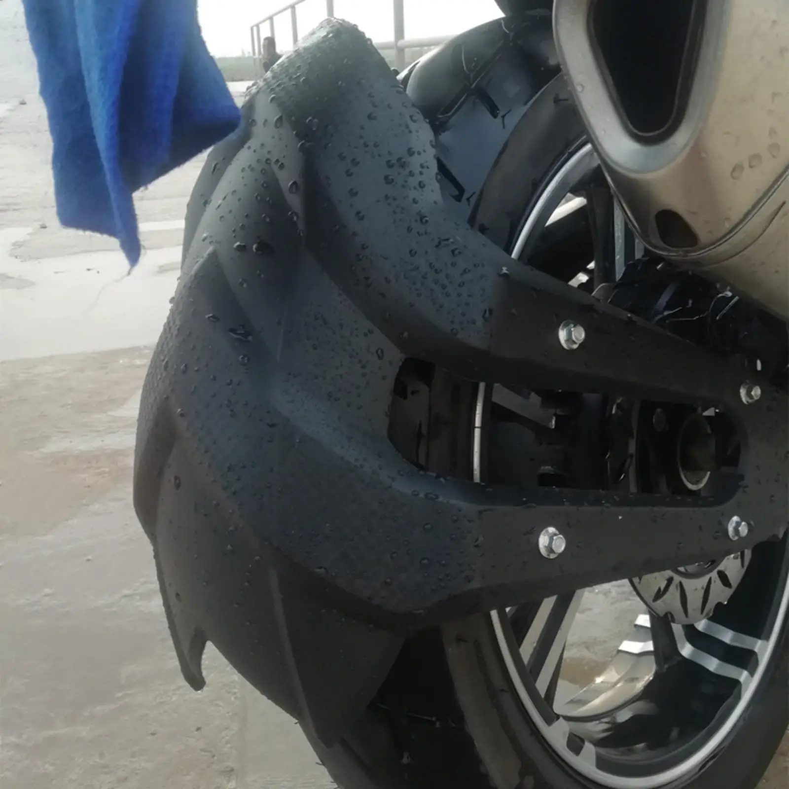 Motorcycle Mudguard Electric Motorcycle Rear Mud Guard Durable Accessory
Motorcycle Mudguard Electric Motorcycle Rear Mud Guard Durable Accessory