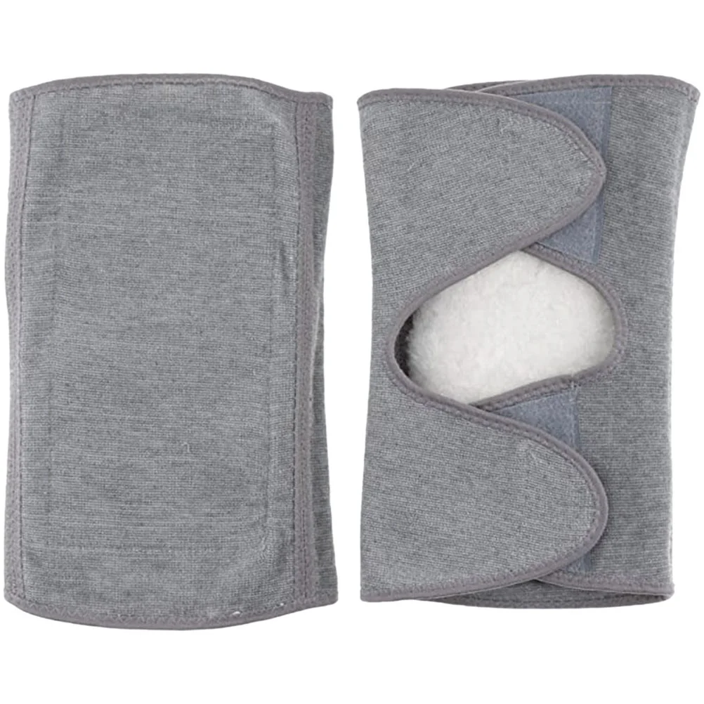 1 Pair Comfortable Portable Knee Support Winter Knee Support Knee Knee Sleeve for Warm Winter Men 
1 Pair Comfortable Portable Knee Support Winter Knee Support Knee Knee Sleeve for Warm Winter Men