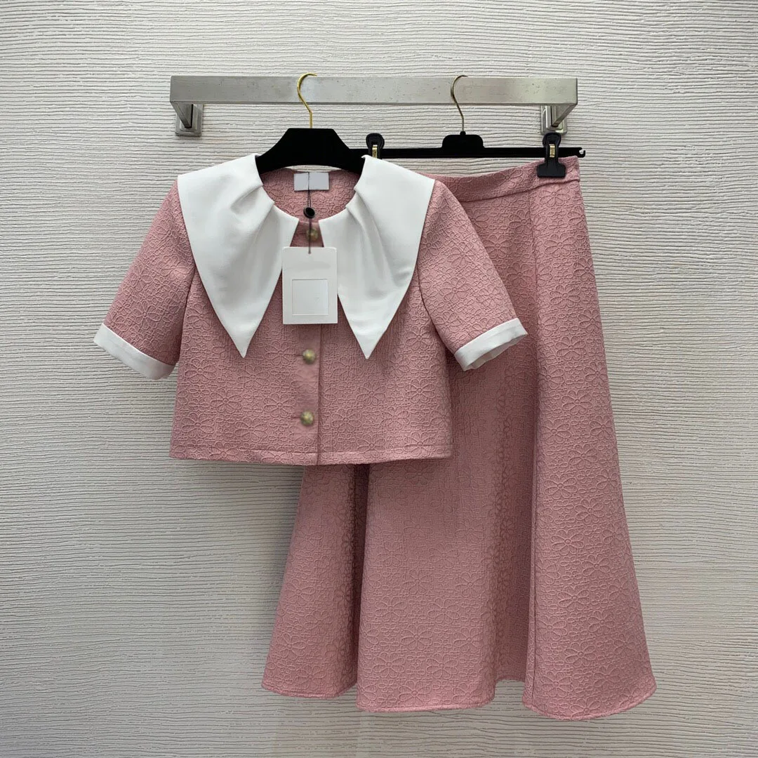 New French Fashion Tweed Dress for Women 2023 New Elegant Puff Short Sleeve Lapel Sweet Summer Dresses Feminino Robe Clothing
New French Fashion Tweed Dress for Women 2023 New Elegant Puff Short Sleeve Lapel Sweet Summer Dresses Feminino Robe Clothing