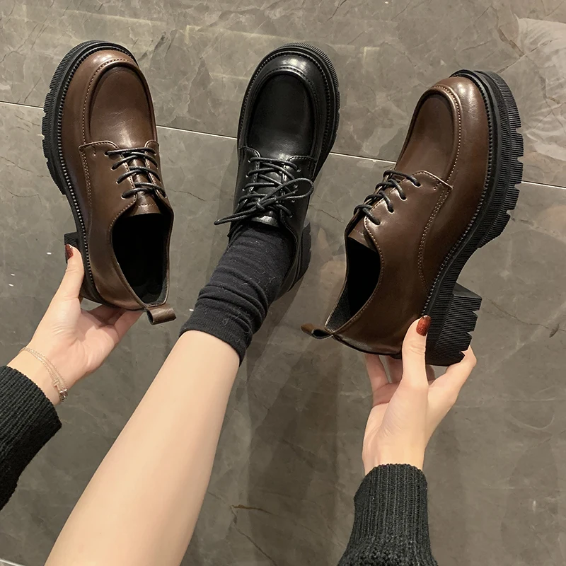 Cross Women's Shoes Oxfords British Style Black Flats Clogs Platform Female Footwear Leather New Preppy Retro Creepers Dress
Cross Women's Shoes Oxfords British Style Black Flats Clogs Platform Female Footwear Leather New Preppy Retro Creepers Dress