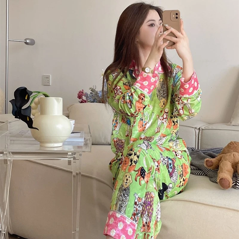 Disney Pyjama Women Sets Clothes Autumn Winter Female Long-sleeved Sleepwear Suits Girl Fashion Casual Outerwear Sleepwear Suit
Disney Pyjama Women Sets Clothes Autumn Winter Female Long-sleeved Sleepwear Suits Girl Fashion Casual Outerwear Sleepwear Suit