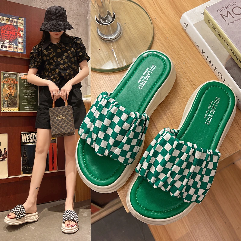 Female Shoes Ladies' Slippers Med Luxury Slides Platform 2022 Rubber Designer Flat PU Fashion Cotton Fabric Rubber Slippers Shoe
Female Shoes Ladies' Slippers Med Luxury Slides Platform 2022 Rubber Designer Flat PU Fashion Cotton Fabric Rubber Slippers Shoe