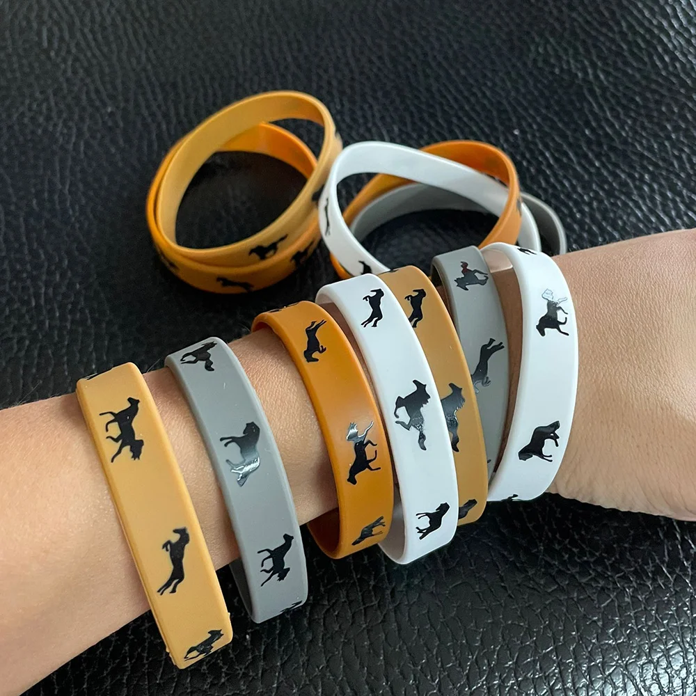 12pcs/set Horse Party Rubber Bracelets Kids West Rodeo Birthday Favors Western Cowboy Silicone Wristbands
12pcs/set Horse Party Rubber Bracelets Kids West Rodeo Birthday Favors Western Cowboy Silicone Wristbands