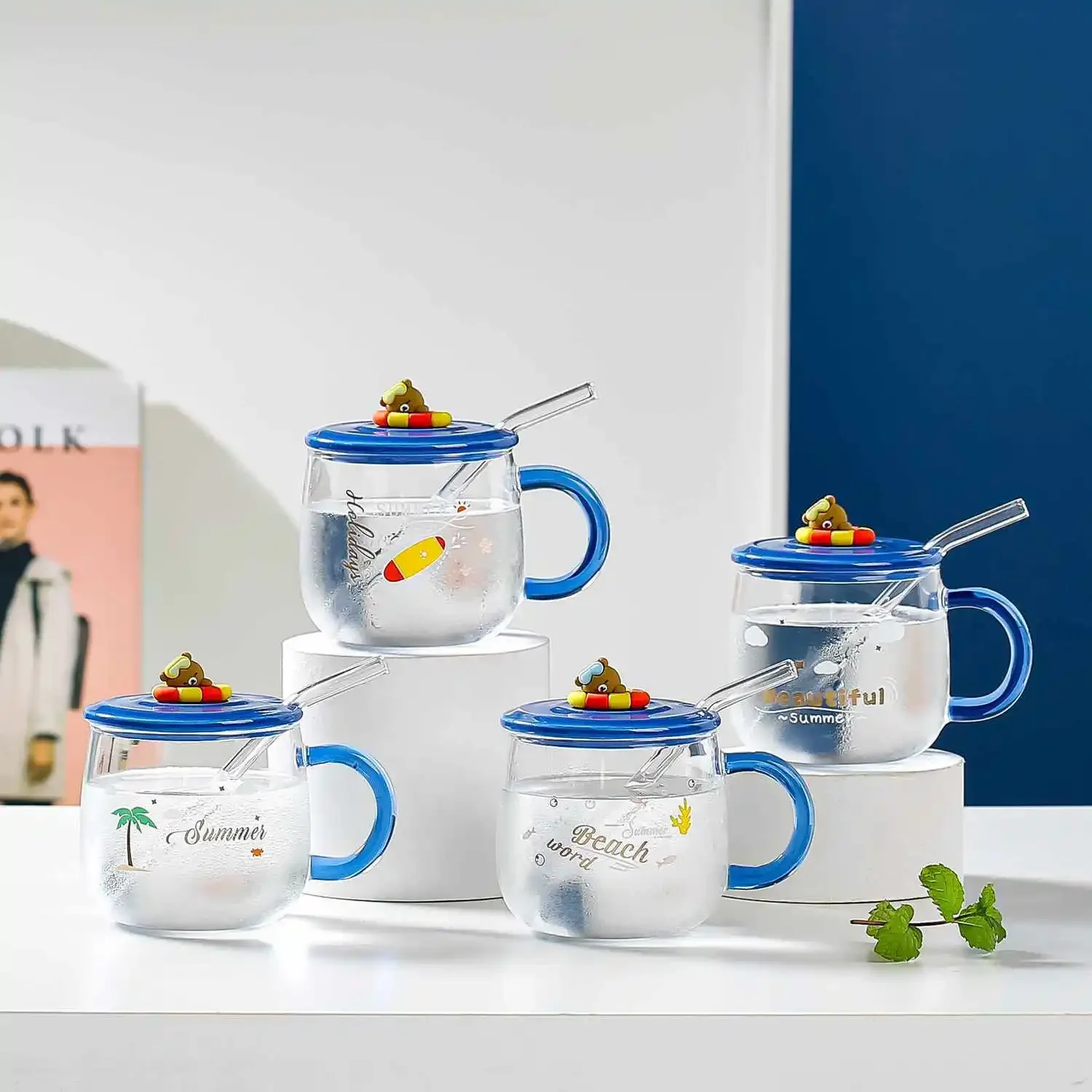 European Cartoon Bear Glass Mug With Lid Heat-resistant Glass Straw Cup Drinking Glasses for Drinks Beautiful Tea Cups of Coffee
European Cartoon Bear Glass Mug With Lid Heat-resistant Glass Straw Cup Drinking Glasses for Drinks Beautiful Tea Cups of Coffee