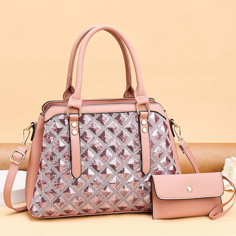 Women's bag 2022 spring and summer new simple messenger bag large-capacity handbag ladies shoulder bag middle-aged sequin bag
Women's bag 2022 spring and summer new simple messenger bag large-capacity handbag ladies shoulder bag middle-aged sequin bag