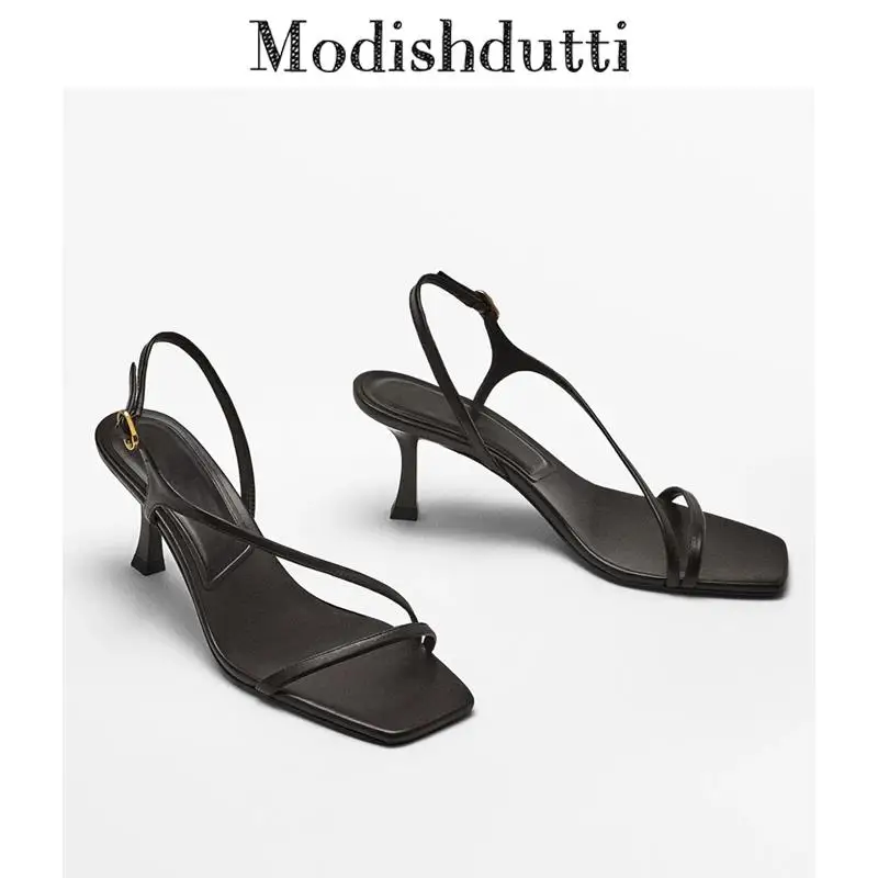 Летние женские модные туфли Modishdutti 2022 из натуральной кожи с ремешком на одно слово, туфли на высоком каблуке-шпильке, Женские однотонные Простые повседневные сандалии
Летние женские модные туфли Modishdutti 2022 из натуральной кожи с ремешком на одно слово, туфли на высоком каблуке-шпильке, Женские однотонные Простые повседневные сандалии