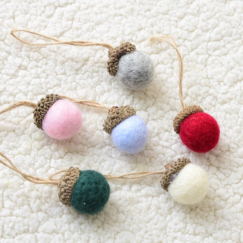 6 шт., подвесные украшения из шерсти и фетра
6 шт., подвесные украшения из шерсти и фетра
