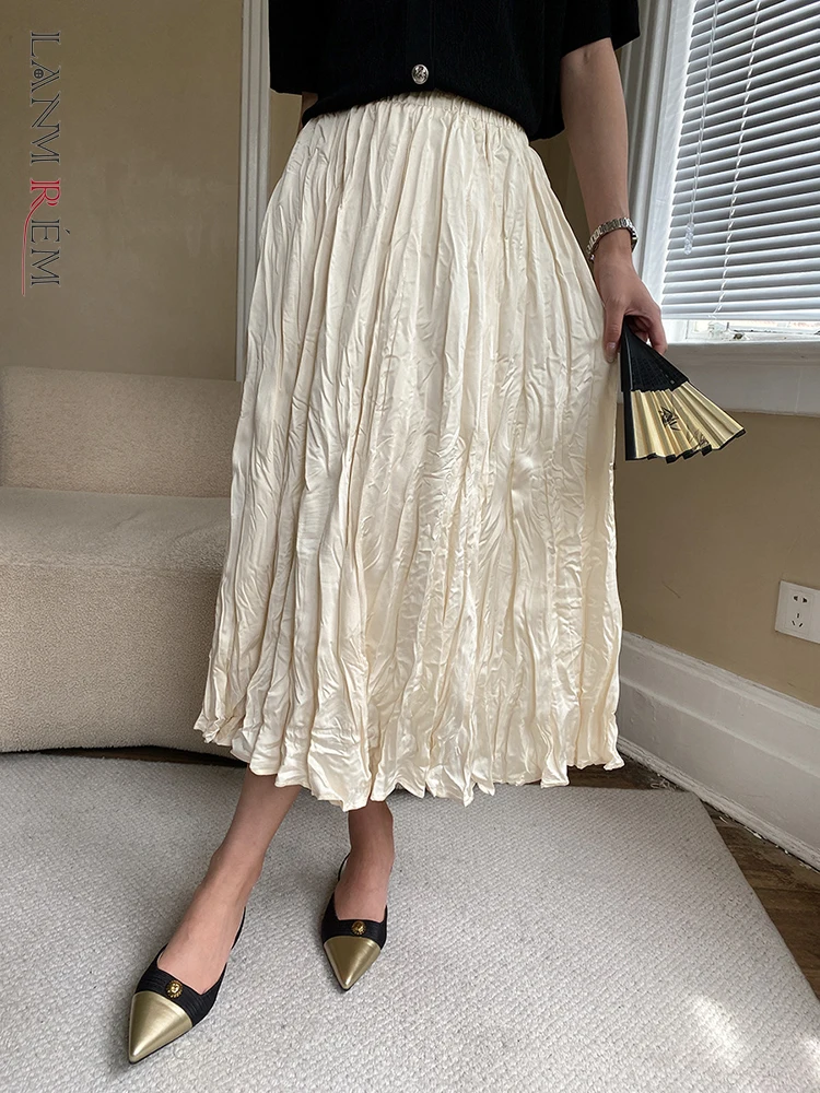 Юбка-трапеция Женская плиссированная средней длины с высокой талией и поясом на резинке 
Юбка-трапеция Женская плиссированная средней длины с высокой талией и поясом на резинке