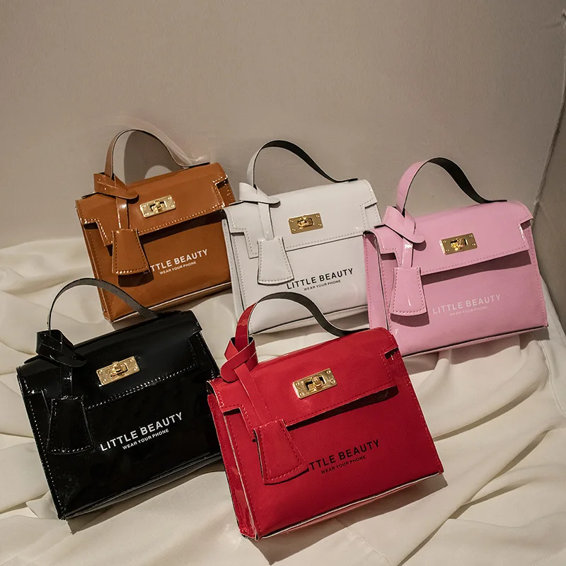 Casual Women Messenger Bags PU Leather Female Crossbody Shoulder Hand Bags for Women High Quality Cosmetic Bag Ladies Handbags
Casual Women Messenger Bags PU Leather Female Crossbody Shoulder Hand Bags for Women High Quality Cosmetic Bag Ladies Handbags