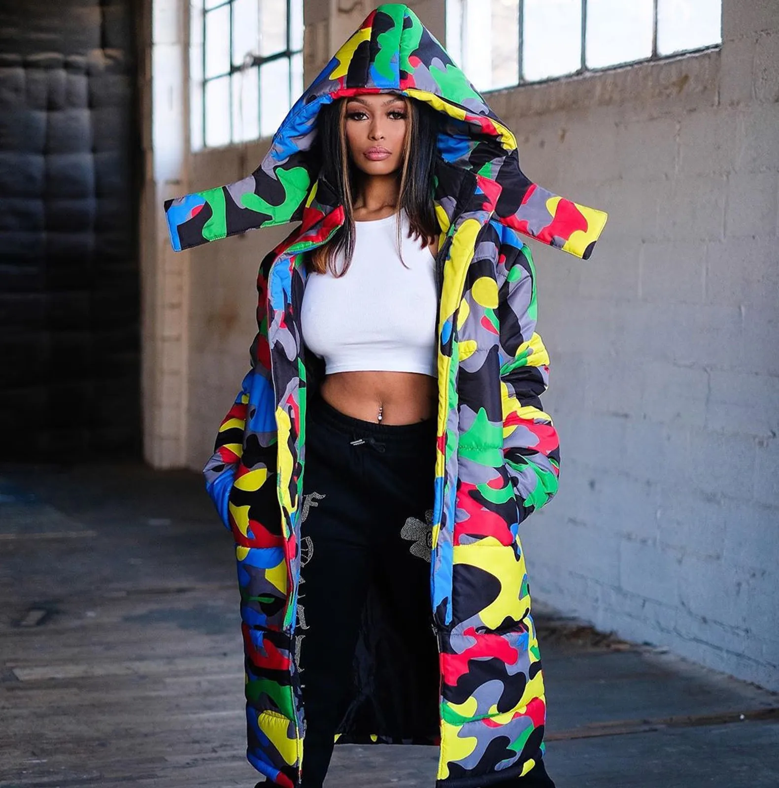 Unisex Long Sleeve Glossy Camouflage Bread Down Hooded Jacket Pockets Long Coat
Unisex Long Sleeve Glossy Camouflage Bread Down Hooded Jacket Pockets Long Coat