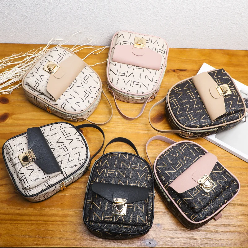 Fashion Women Backpack Korean Style Shoulder Bags Luxury Designer High Quality PU Leather Messenger Bag Small Backpack
Fashion Women Backpack Korean Style Shoulder Bags Luxury Designer High Quality PU Leather Messenger Bag Small Backpack