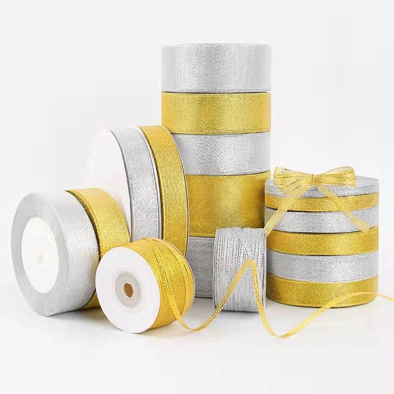 25 ярдов, 3/6/10/15/20/30/40/50 мм, золотистая/серебристая металлическая лента с блестками, рулон ленты для цветов, упаковки подарков, свадебной вечери...
25 ярдов, 3/6/10/15/20/30/40/50 мм, золотистая/серебристая металлическая лента с блестками, рулон ленты для цветов, упаковки подарков, свадебной вечери...