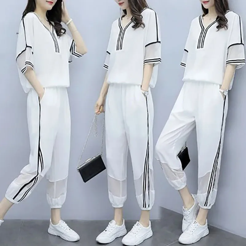 2022Women's Casual Sports Suit Korean Version Loose Top+Crop Pants Summer Womens ClothesFashion Korean styles Two Piece Set
2022Women's Casual Sports Suit Korean Version Loose Top+Crop Pants Summer Womens ClothesFashion Korean styles Two Piece Set