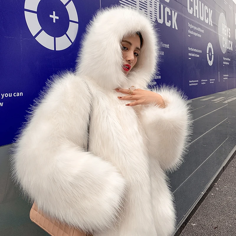 Новинка, зимнее теплое пальто из искусственного меха лисы, куртки, Casacos Femininos, пушистая куртка с длинным рукавом и капюшоном, пальто, верхняя ...
Новинка, зимнее теплое пальто из искусственного меха лисы, куртки, Casacos Femininos, пушистая куртка с длинным рукавом и капюшоном, пальто, верхняя ...