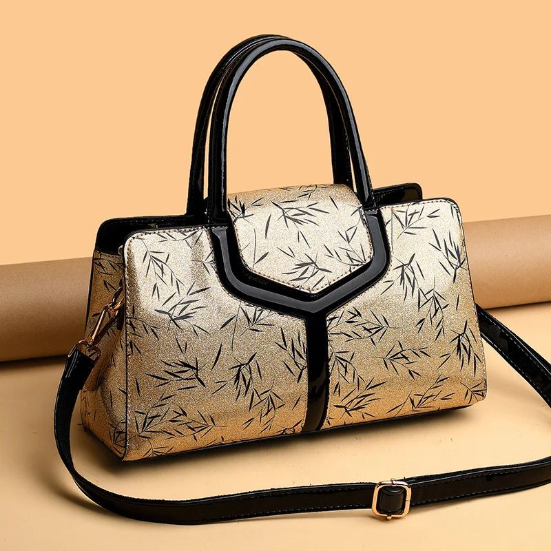 Luxury Exquisite Women's Bag 2023 New National Style Printed Women's Handbag Single Shoulder Crossbody Bag Embossed Women's Bag
Luxury Exquisite Women's Bag 2023 New National Style Printed Women's Handbag Single Shoulder Crossbody Bag Embossed Women's Bag