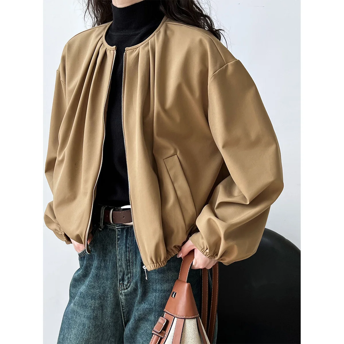 2023 Autumn New Old Money Round Neck Zipper Coat Women's Long Sleeve Loose Crop Cardigan
2023 Autumn New Old Money Round Neck Zipper Coat Women's Long Sleeve Loose Crop Cardigan
