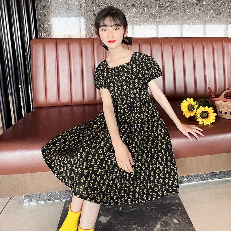 Princess Dress for Girls Summer Puff Sleeve Children Floral Square Collar Dresses Cotton Kids Clothes 2022 New Teenager Dress
Princess Dress for Girls Summer Puff Sleeve Children Floral Square Collar Dresses Cotton Kids Clothes 2022 New Teenager Dress