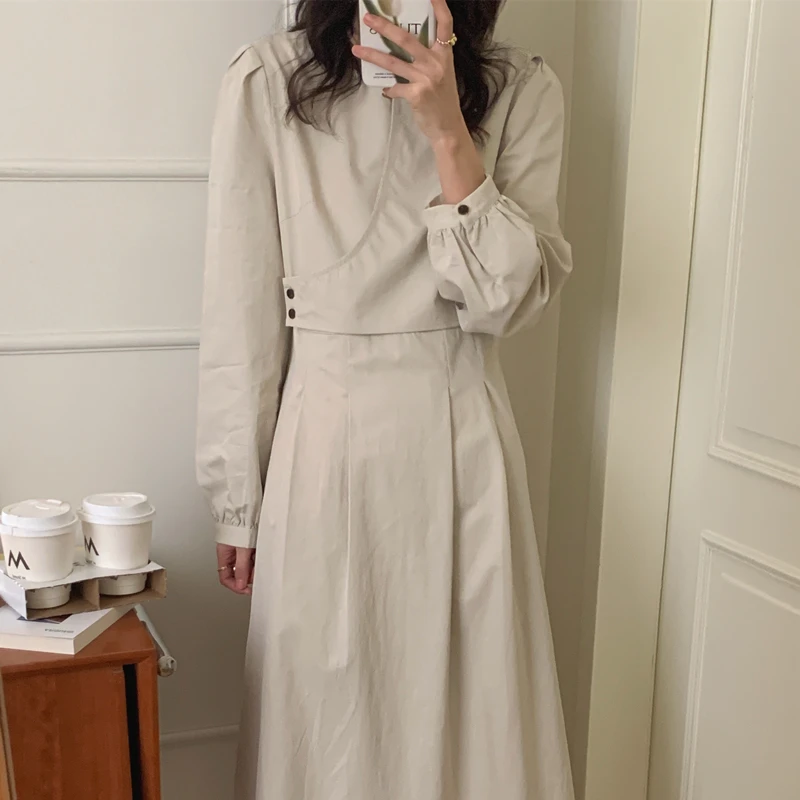 2022 Women Spring Vintage Fake Two Piece Slim Long Dress Side Buckle A-line Dresses Female Solid Color
2022 Women Spring Vintage Fake Two Piece Slim Long Dress Side Buckle A-line Dresses Female Solid Color