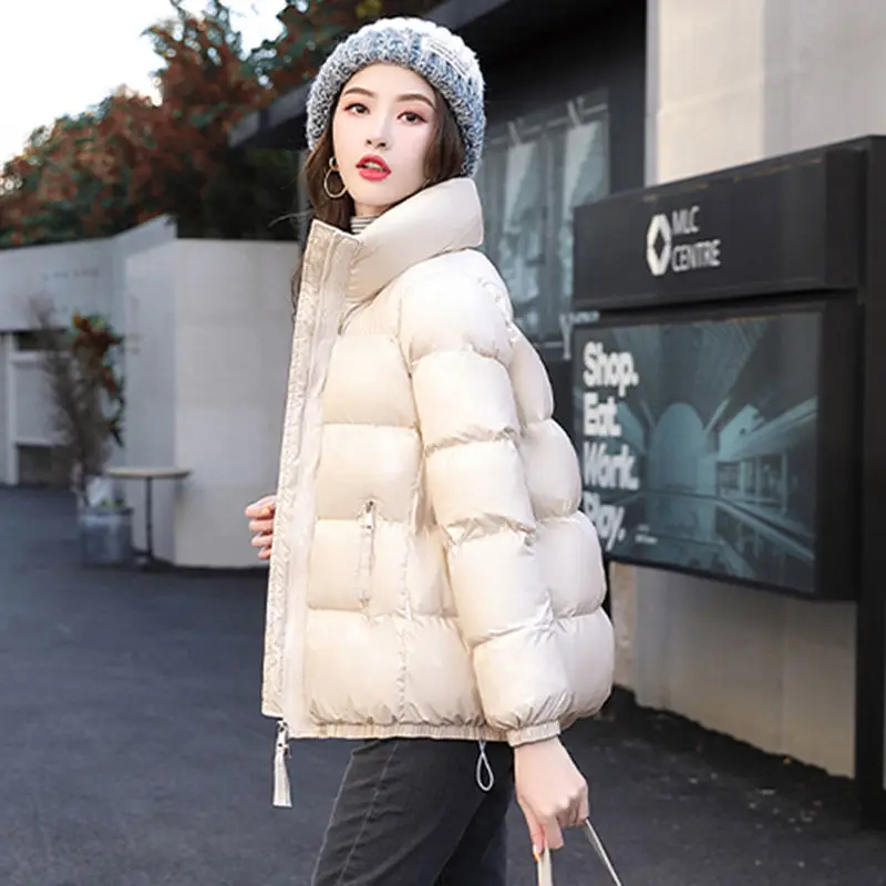 Woman Thick Warm Cotton Padded Coats Female Zipper Parkas Ladies Stand Collar Fashion Elegant Quilted Coats Jacket Clothing G80
Woman Thick Warm Cotton Padded Coats Female Zipper Parkas Ladies Stand Collar Fashion Elegant Quilted Coats Jacket Clothing G80