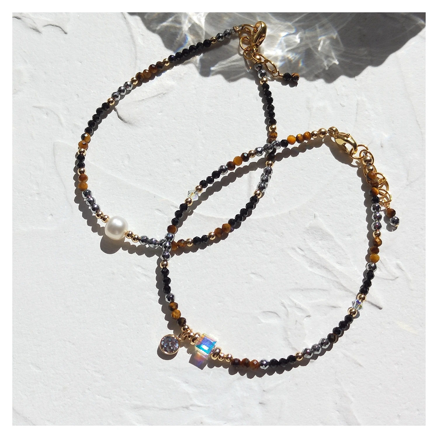 Lii Ji Tiger's Eye Hematite Black Spinel 14K Gold Filled Sparkling Bracelet 17+2cm For Women Girls
Lii Ji Tiger's Eye Hematite Black Spinel 14K Gold Filled Sparkling Bracelet 17+2cm For Women Girls