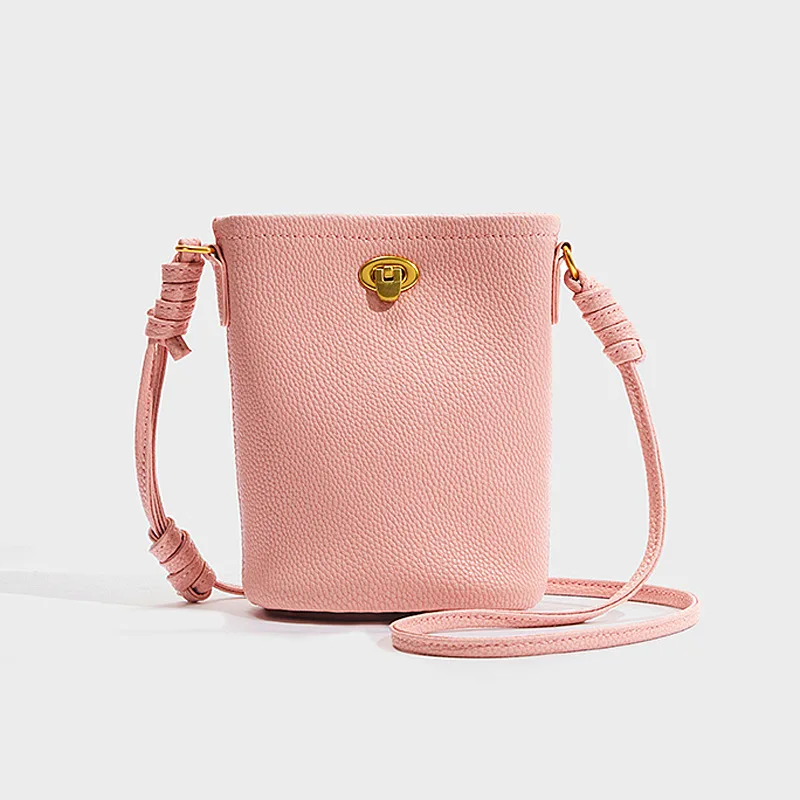 Mobile phone bag women's leather crossbody small bag summer large capacity portable women's bag shoulder bag
Mobile phone bag women's leather crossbody small bag summer large capacity portable women's bag shoulder bag