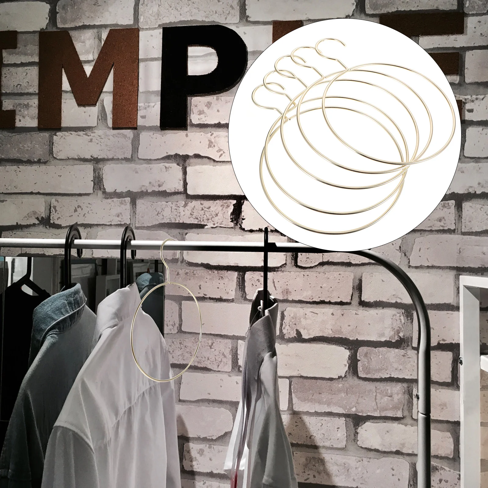 5pcs Round Clothes Hangers Iron Round Hangers Creative Scarf Hangers Metal Round Hanger (Golden)
5pcs Round Clothes Hangers Iron Round Hangers Creative Scarf Hangers Metal Round Hanger (Golden)
