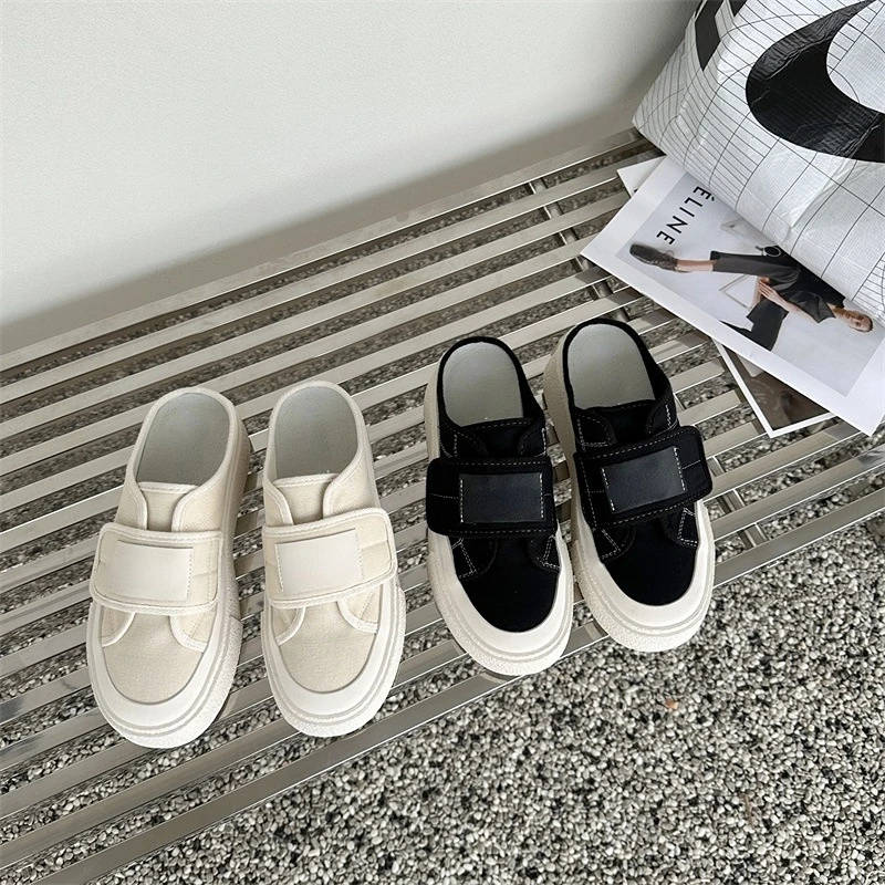 Baotou Slippers Women's 2023 Summer New Flat Bottom Lazy Man Slippers Half Slippers Versatile External Wear Sandals
Baotou Slippers Women's 2023 Summer New Flat Bottom Lazy Man Slippers Half Slippers Versatile External Wear Sandals