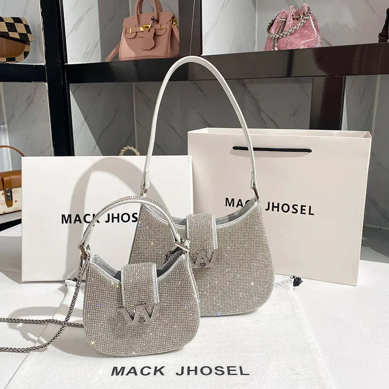 Shiny Diamond Rhinestone Evening Clutch Purse Women Handbag Lady Shoulder Underarm Bag Dinner Party Dress Bag Fashion Bling Bag 
Shiny Diamond Rhinestone Evening Clutch Purse Women Handbag Lady Shoulder Underarm Bag Dinner Party Dress Bag Fashion Bling Bag