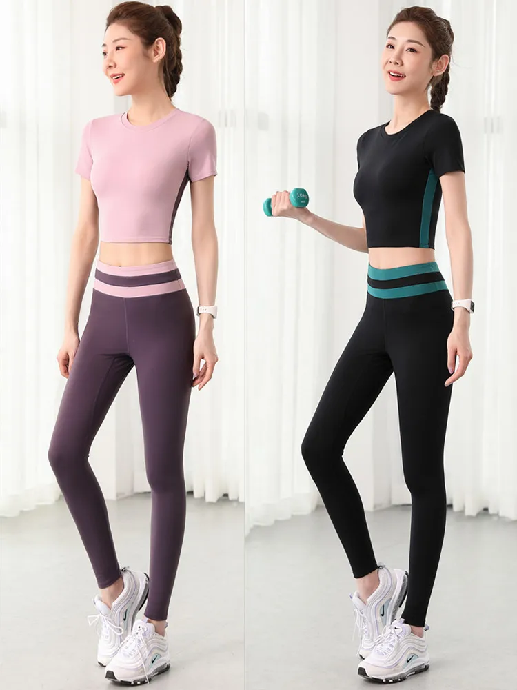 Summer new yoga suit female quick-drying fitness elastic trousers two-piece with short sleeves
Summer new yoga suit female quick-drying fitness elastic trousers two-piece with short sleeves