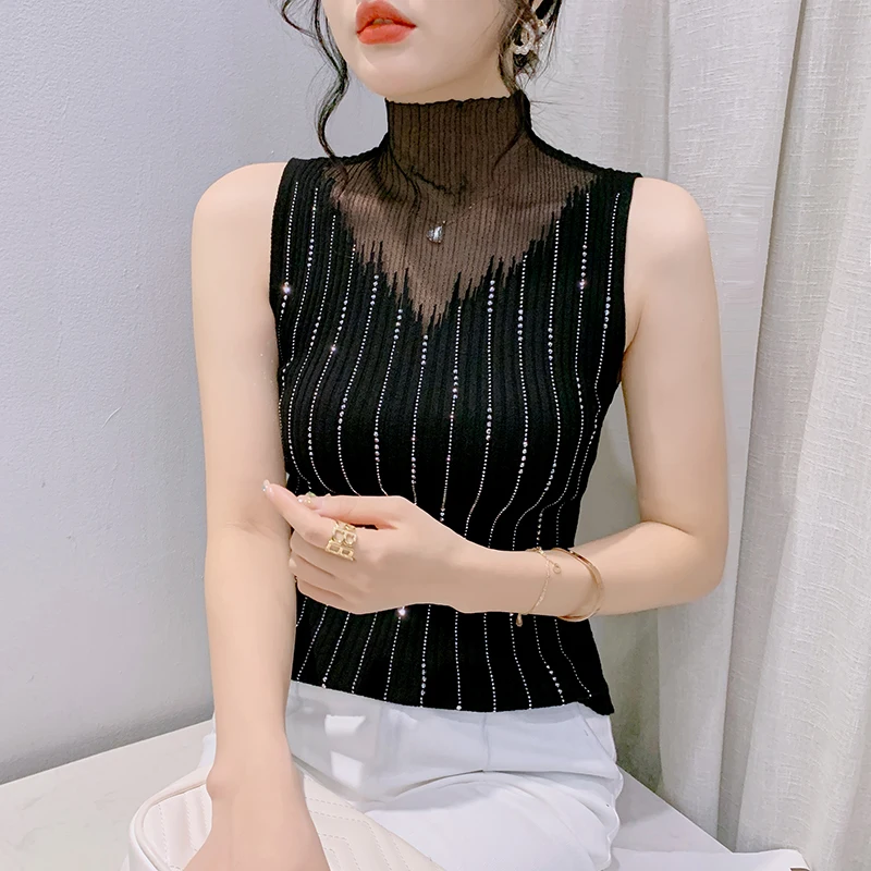 Sexy Knitted Top Women 2023 Summer Crop Vest Women Y2K Clothes Elegant Sleeveless Tank Tops Streetwear Night Club Drilling Tees
Sexy Knitted Top Women 2023 Summer Crop Vest Women Y2K Clothes Elegant Sleeveless Tank Tops Streetwear Night Club Drilling Tees