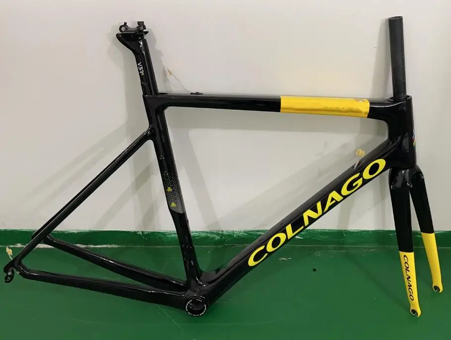 V3Rs New Color Design Black And Yellow Carbon Road Bike Frame Outdoor Cycling Frameset:Carbon Frame+Fork+Seat Post+Headset+Clamp
V3Rs New Color Design Black And Yellow Carbon Road Bike Frame Outdoor Cycling Frameset:Carbon Frame+Fork+Seat Post+Headset+Clamp