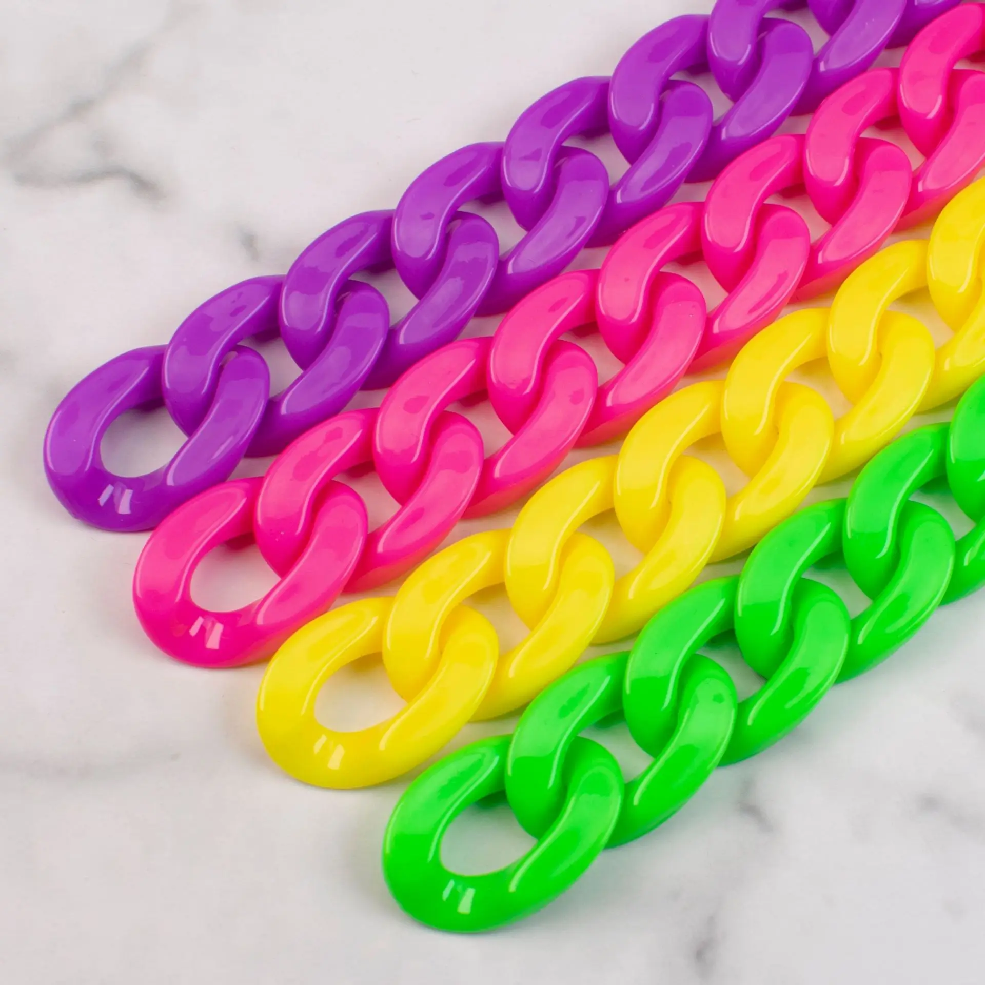 21*30mm 10/20pcs Acrylic Fluorescence Color Twisted Chains Assembled Parts Beads for DIY Jewelry Findings Accessories
21*30mm 10/20pcs Acrylic Fluorescence Color Twisted Chains Assembled Parts Beads for DIY Jewelry Findings Accessories