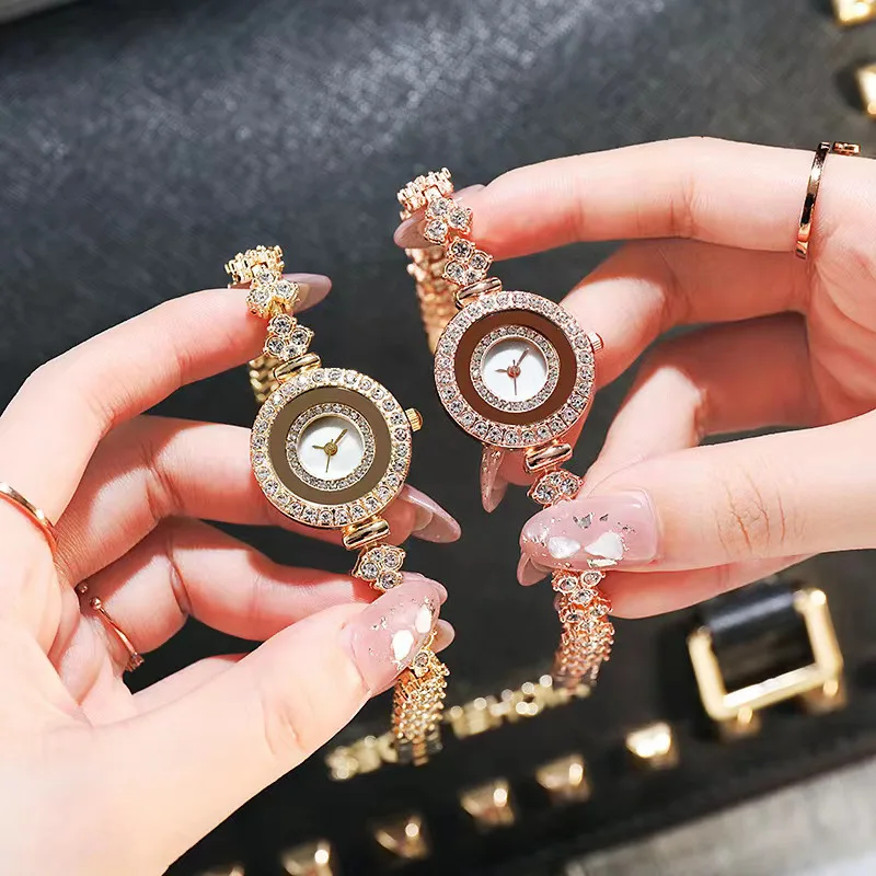 SMVPFashion Diamond Small Dial Spiral Crown Quartz Watch Casual Simple Temperament Watch for Women Reloj Mujer Montre Femme
SMVPFashion Diamond Small Dial Spiral Crown Quartz Watch Casual Simple Temperament Watch for Women Reloj Mujer Montre Femme