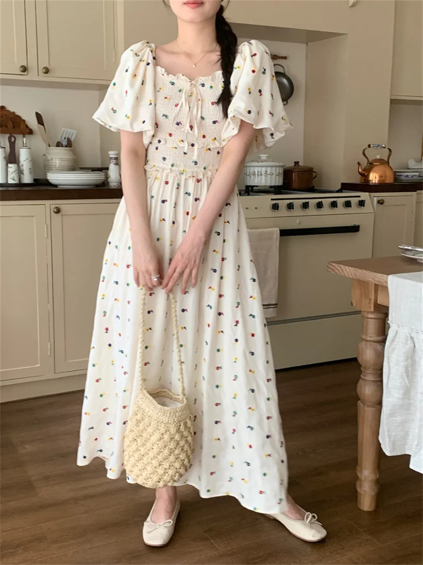 Женское облегающее платье Alien Kitty, корейское длинное платье с квадратным вырезом и принтом, летнее привлекательное нежное Повседневное платье с цветочным рисунком и высокой талией, 2023
Женское облегающее платье Alien Kitty, корейское длинное платье с квадратным вырезом и принтом, летнее привлекательное нежное Повседневное платье с цветочным рисунком и высокой талией, 2023