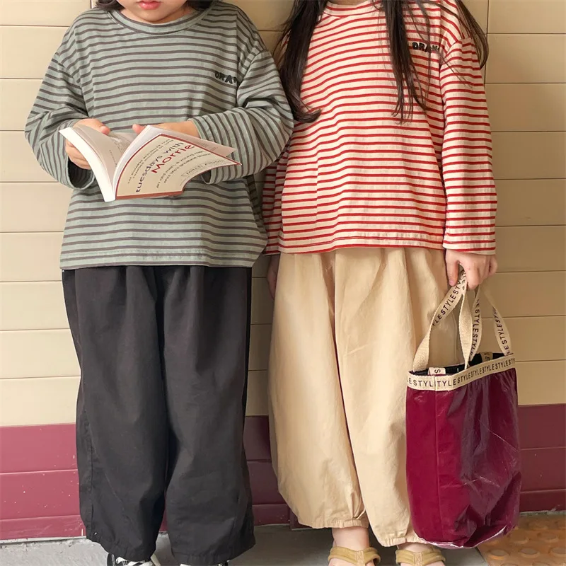 Детская футболка весна 2023 корейская детская вязаная полосатая футболка простая модная футболка для девочек Рубашка для мальчиков
Детская футболка весна 2023 корейская детская вязаная полосатая футболка простая модная футболка для девочек Рубашка для мальчиков