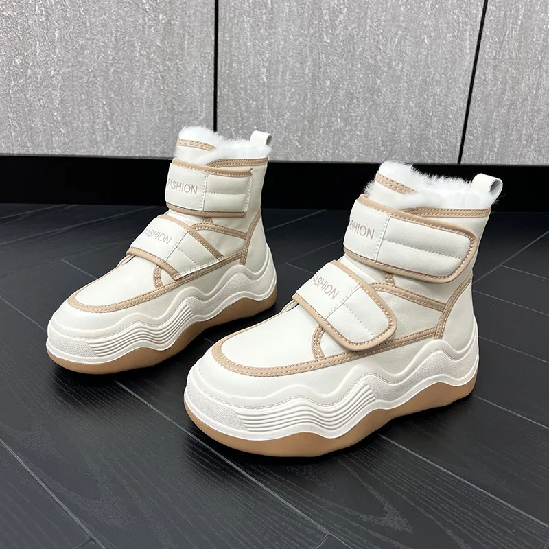 Genuine Leather Snow Boots Women Winter Warm Flat Furry Shoes Girls Casual Comfortable Sport Ankle Boots Female Elegant Platform
Genuine Leather Snow Boots Women Winter Warm Flat Furry Shoes Girls Casual Comfortable Sport Ankle Boots Female Elegant Platform