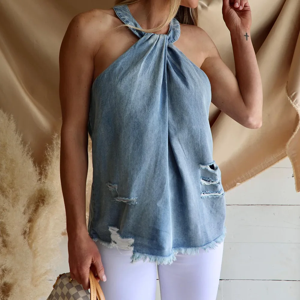 Summer New Women's Solid Color Fashion Casual Hole Tassel Hanging Neck Sexy Denim Jacket Vest Women
Summer New Women's Solid Color Fashion Casual Hole Tassel Hanging Neck Sexy Denim Jacket Vest Women