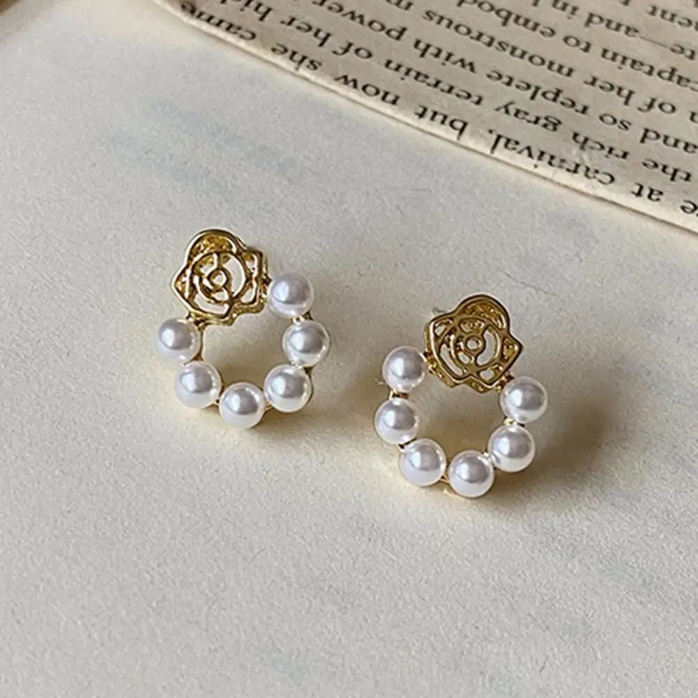 1 Pair Drop Earrings Hollow Out Elegant Bright Luster Vintage Cut-Out Earrings Ear Studs Fashion Jewelry
1 Pair Drop Earrings Hollow Out Elegant Bright Luster Vintage Cut-Out Earrings Ear Studs Fashion Jewelry