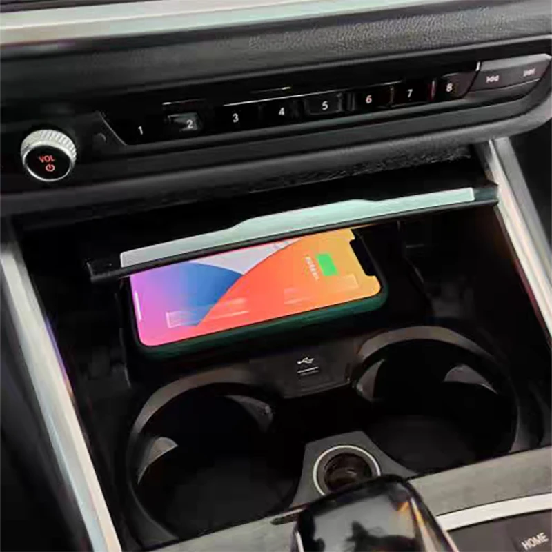 

15 Вт автомобильное беспроводное зарядное устройство QI, зарядное устройство для телефона, быстрое зарядное устройство, панель для зарядки для BMW 3 4 серии G20 G21 G22 G28 2019 2020 2021 2022