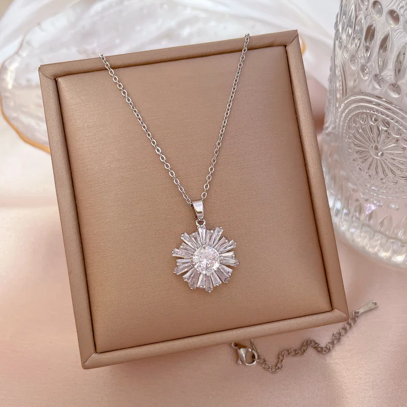 CDJAIME 925 Sterling Silver Necklace For Women 2022 Trendy Snowflake Design Zircon Necklace Fine Jewelry Gifts Accessories
CDJAIME 925 Sterling Silver Necklace For Women 2022 Trendy Snowflake Design Zircon Necklace Fine Jewelry Gifts Accessories