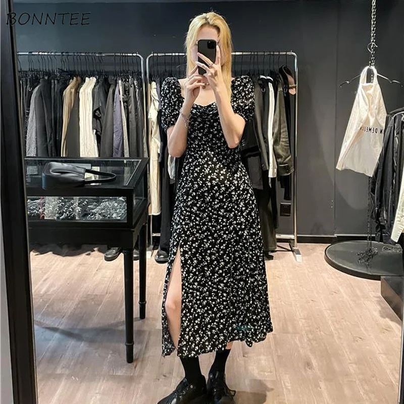 Dresses Women Print Retro Romantic Summer Simple Side-slit Chic Design Feminine Popular Square Collar Party Wear Holiday Ulzzang 
Dresses Women Print Retro Romantic Summer Simple Side-slit Chic Design Feminine Popular Square Collar Party Wear Holiday Ulzzang