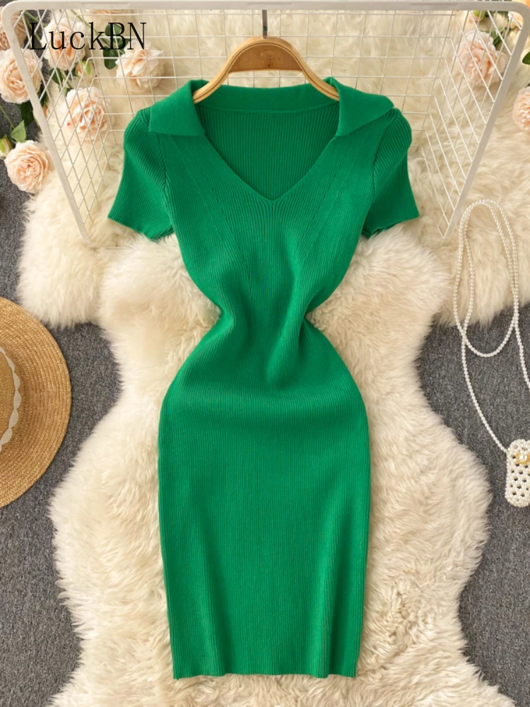 Summer Knit Dress Women V Neck Short Sleeve Streetwear Slim Midi Short Sundress Ladies Casual Elastic Waist Sexy Bodycon Dresses
Summer Knit Dress Women V Neck Short Sleeve Streetwear Slim Midi Short Sundress Ladies Casual Elastic Waist Sexy Bodycon Dresses