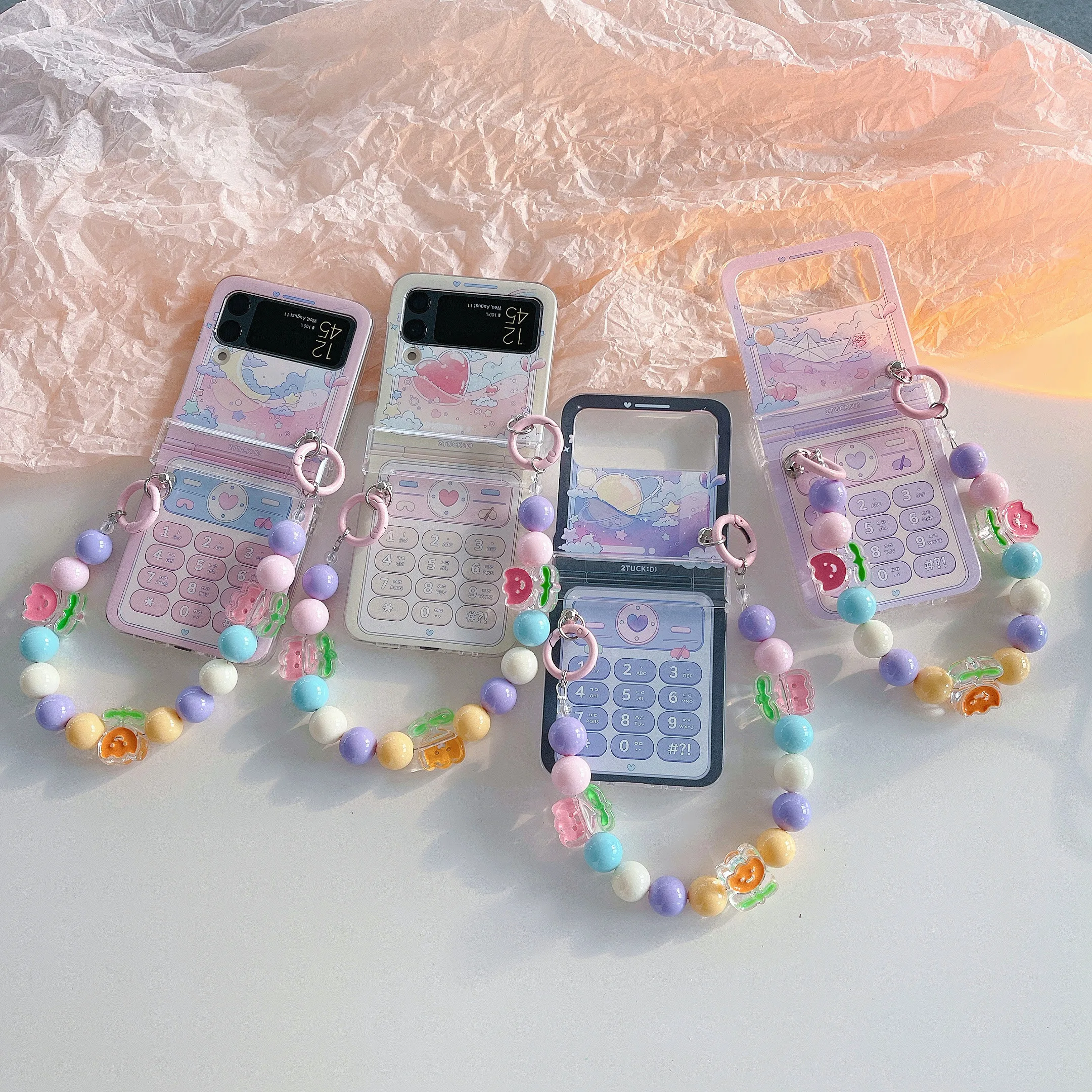 Retro mobile phone pink with bracelet Phone Case For Samsung Galaxy Z Flip 3 Hard PC Cover Z Flip4 Flip3 Protective Shell
Retro mobile phone pink with bracelet Phone Case For Samsung Galaxy Z Flip 3 Hard PC Cover Z Flip4 Flip3 Protective Shell