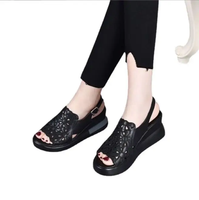 Summer Wedge Shoes for Women Sandals Open Toe Platform Hollow Flowers Retro Lady High Heel Buckle Strap Casual Female Sandals
Summer Wedge Shoes for Women Sandals Open Toe Platform Hollow Flowers Retro Lady High Heel Buckle Strap Casual Female Sandals