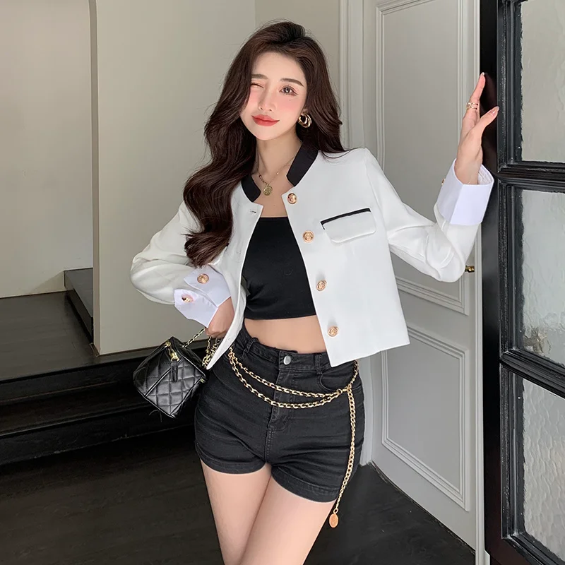 2022 Spring Fall Vintage Jacket Women Fashion Elegant Contrast Color Short Jacket Buttons Up Thin High Street Cropped Jacket
2022 Spring Fall Vintage Jacket Women Fashion Elegant Contrast Color Short Jacket Buttons Up Thin High Street Cropped Jacket