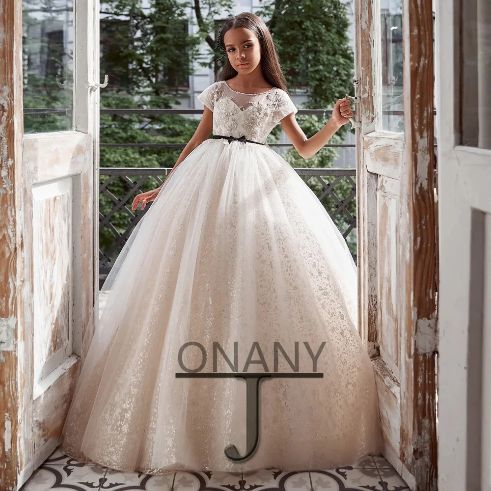 JONANY Sparkly Flower Girl Dress Crystal Short Sleeves Ribbon Personalised Ball Gown Little Girl Princess Roupas De Florista
JONANY Sparkly Flower Girl Dress Crystal Short Sleeves Ribbon Personalised Ball Gown Little Girl Princess Roupas De Florista