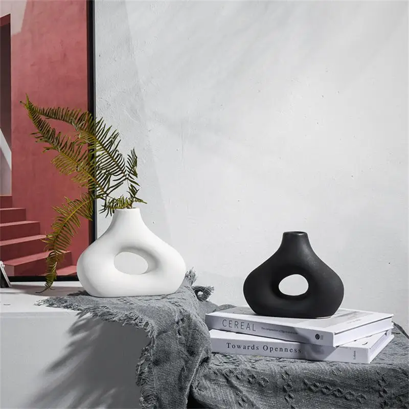 High Color Value Flower Insert Ceramic Vase Anti-dumping Bottle Bottom Gasket Design Ceramic Flower Vase Ceramic Frosted Texture
High Color Value Flower Insert Ceramic Vase Anti-dumping Bottle Bottom Gasket Design Ceramic Flower Vase Ceramic Frosted Texture
