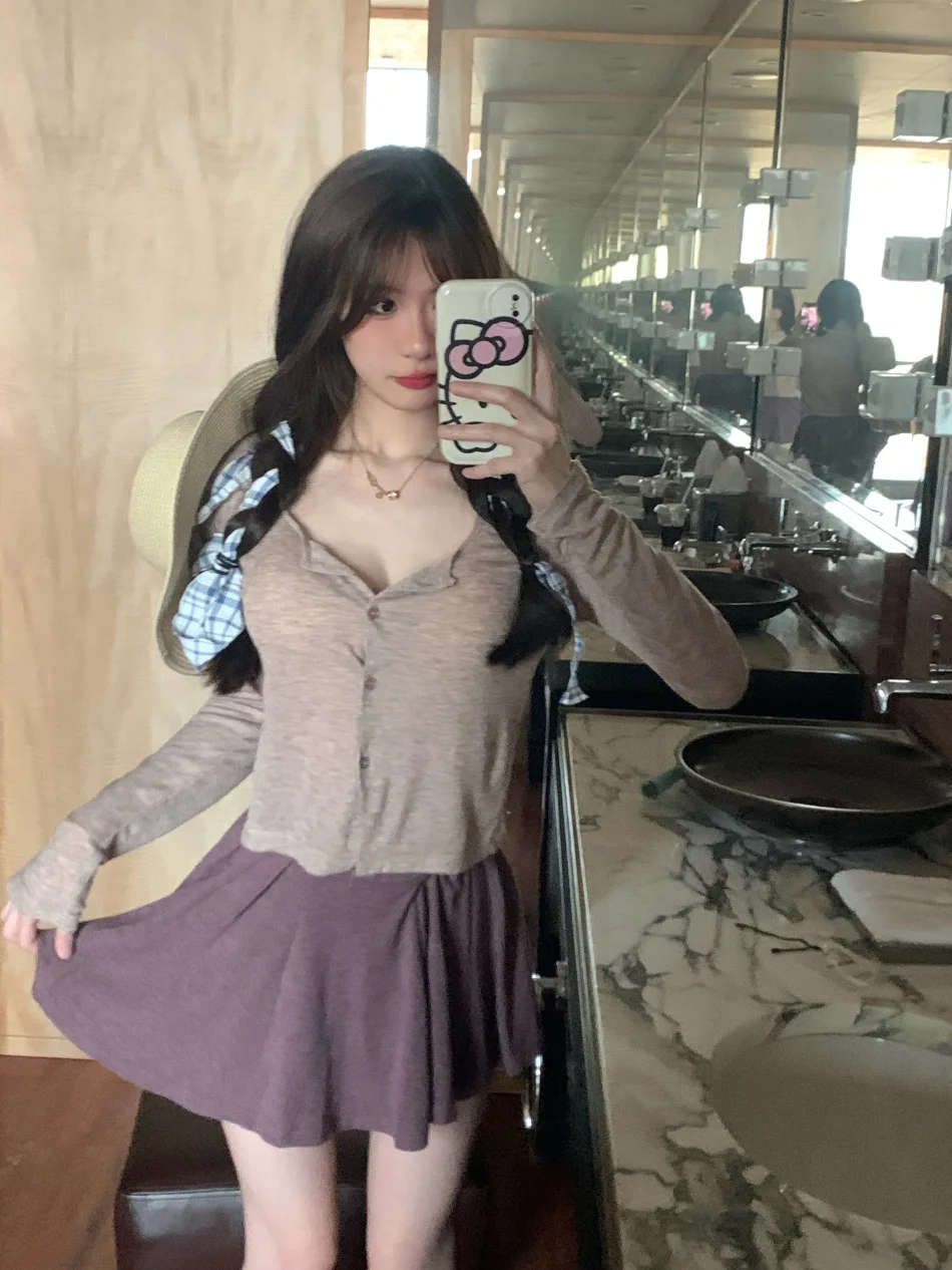 GGB4469 2023 New Pure Desire Fashion Short Versatile Long Sleeve T-shirt Women's Design Sense Unique Slim Temperament Top
GGB4469 2023 New Pure Desire Fashion Short Versatile Long Sleeve T-shirt Women's Design Sense Unique Slim Temperament Top